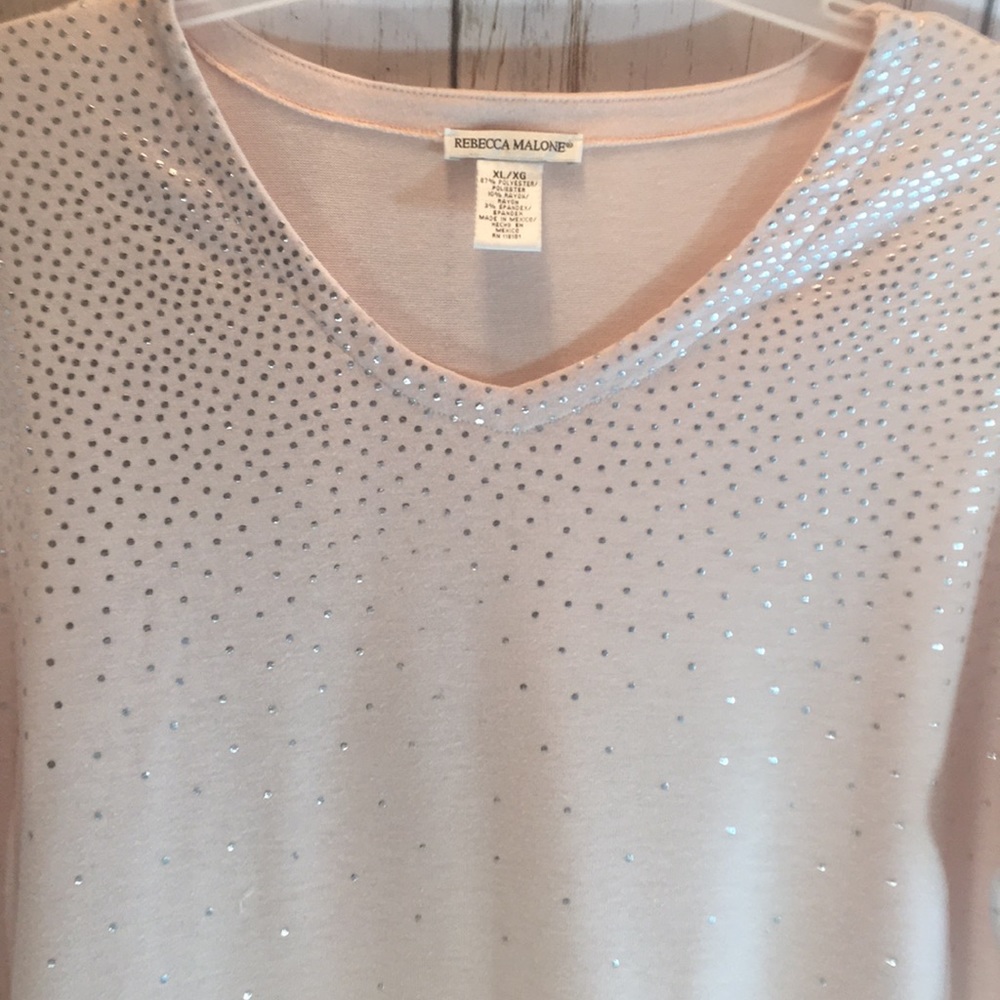 Blouse - Picture 2 of 3